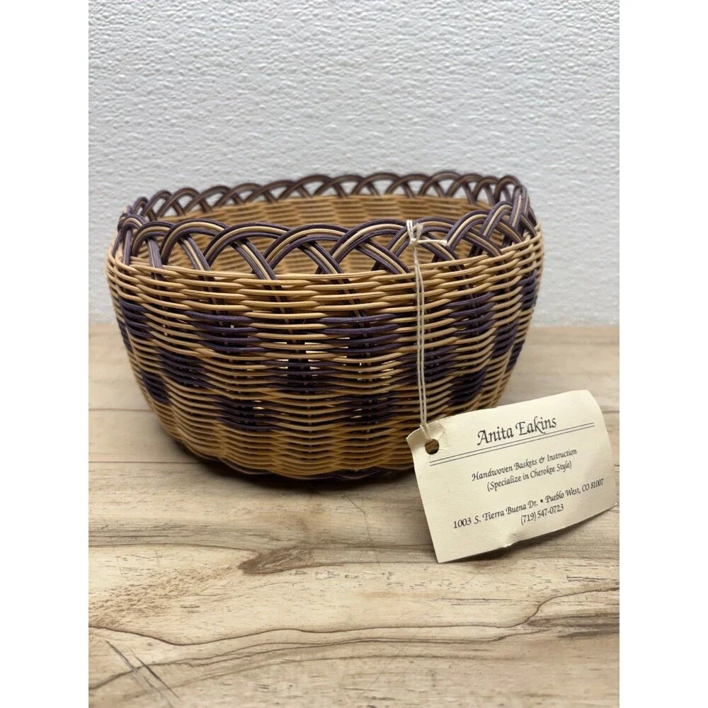 Vtg Handwooven Round Basket Cherokee Style Handmade In USA
